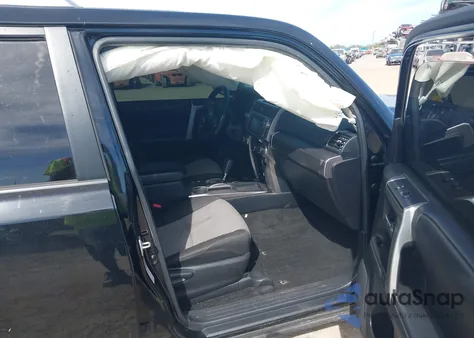 2018 Toyota 4Runner Sr5 from USA, damaged, VIN JTEZU5JR2J5170043